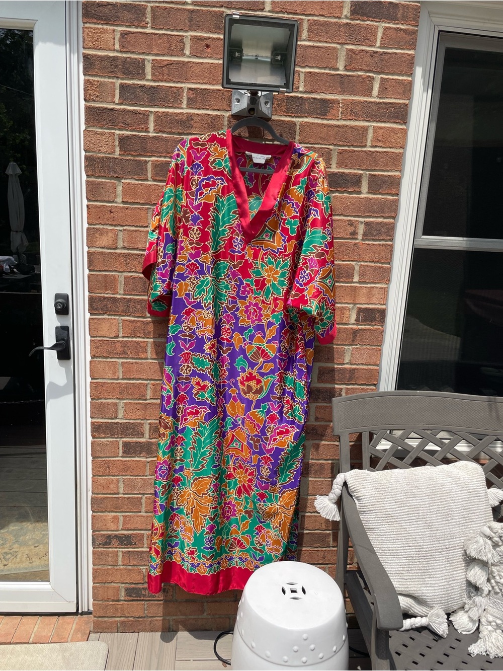 Vintage Oscar de la Renta Vibrant Floral V-Neck Tunic/ Muum Dress in Multi-Color